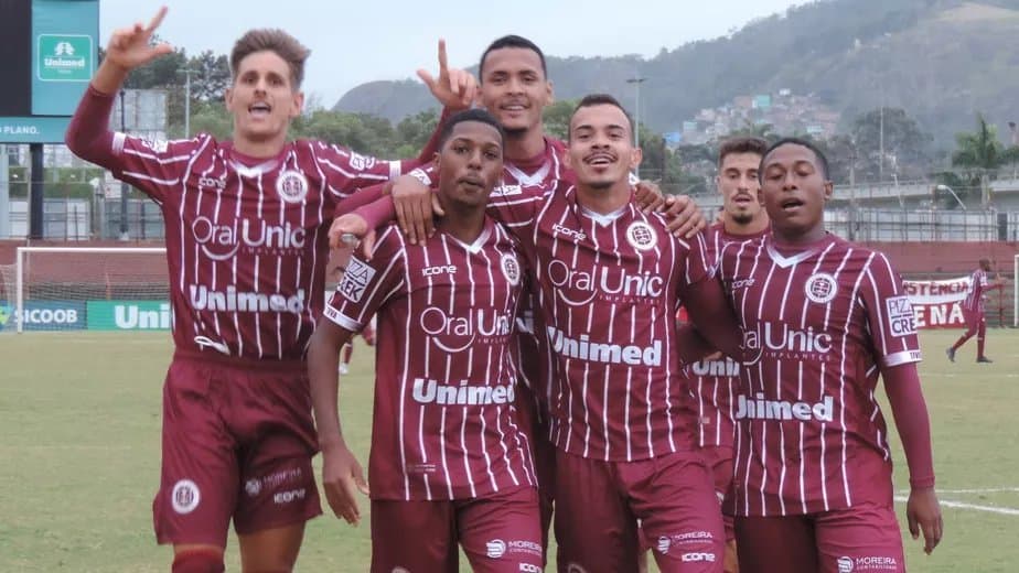 Desportiva Ferroviária goleia o Atlético Itapemirim e lidera o Grupo B da Copa Espírito Santo 2021