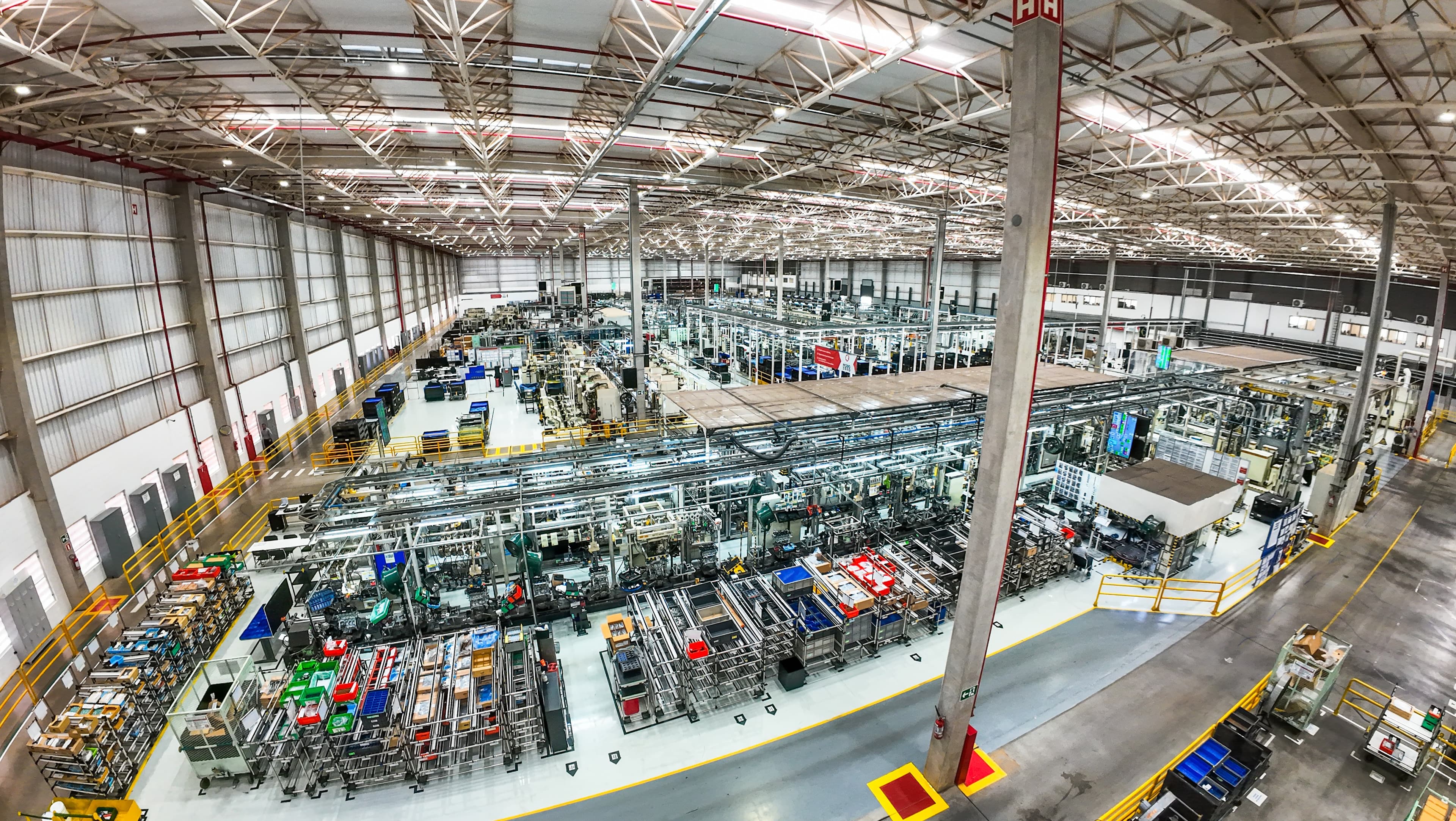 Toyota reabre fábrica de Porto Feliz um ano após destruição por vendaval